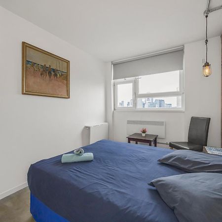 4-Bed Flat With Stunning Views Appartement Londen Buitenkant foto